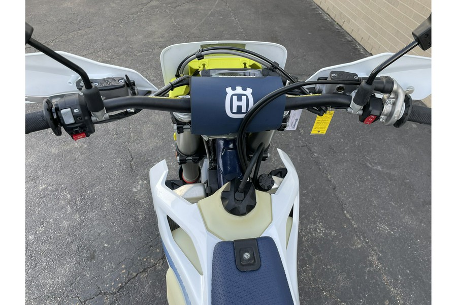 2024 Husqvarna Motorcycles FE 350W