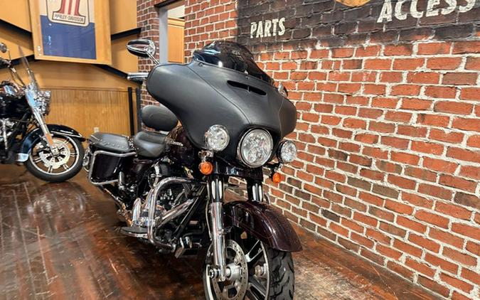 2014 Harley-Davidson FLHXS - Street Glide Special
