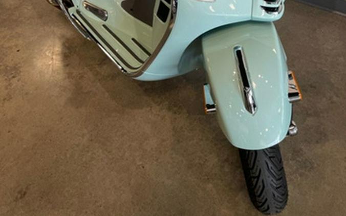 2024 Vespa GTS 300