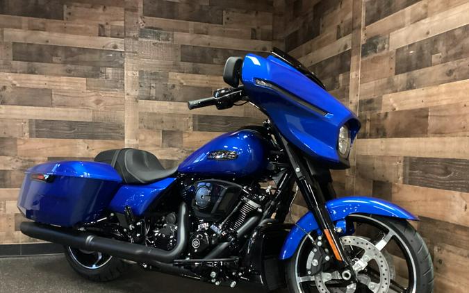 2024 Harley-Davidson® Street Glide® Blue Burst - Black Finish