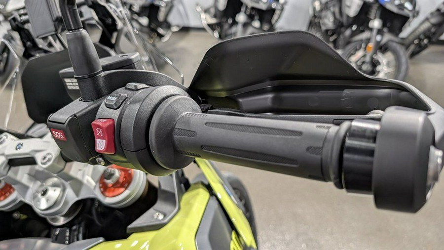 2026 BMW F 900 GS Passion