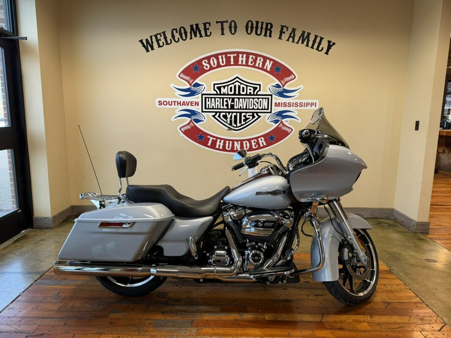 Used 2023 Harley-Davidson Road Glide Grand American Touring Motorcycle For Sale Near Memphis, TN
