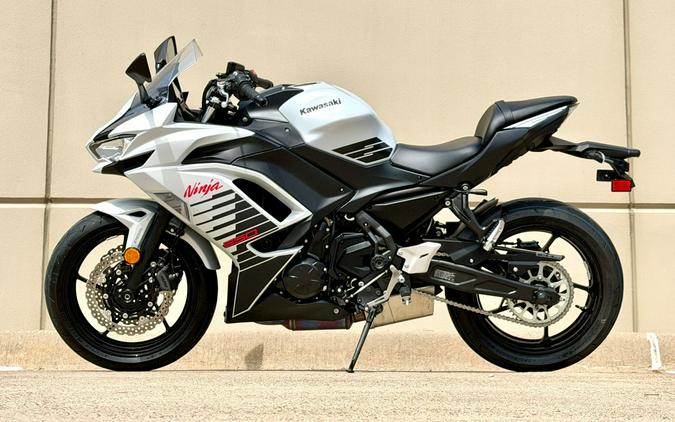 2026 Kawasaki Ninja® 650 ABS