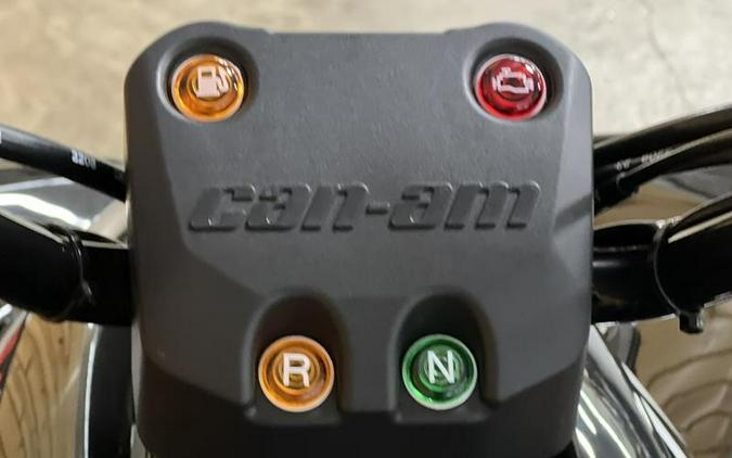 2023 Can-Am® Renegade X xc 110 EFI