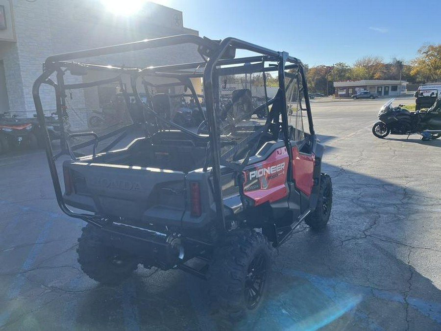 2023 Honda® Pioneer 1000-5 Deluxe