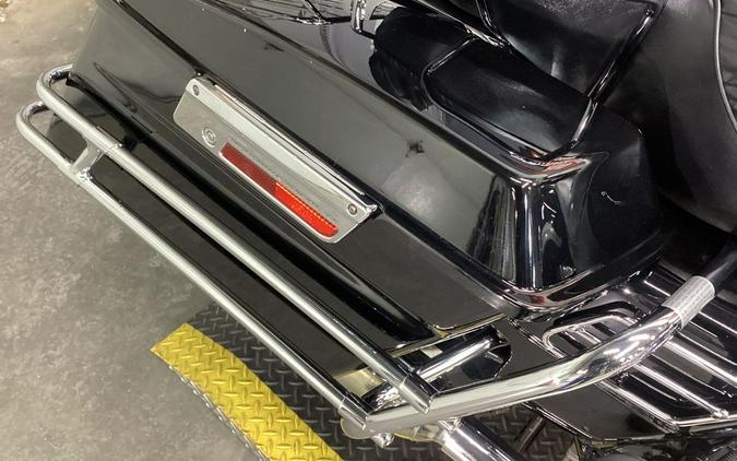 2003 Harley-Davidson® FLHT - Electra Glide® Standard