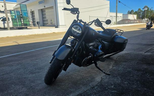 2024 BMW R 18 Roctane Manhattan Metallic Matte