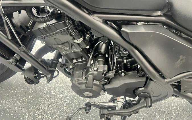 2026 Honda Rebel 300 E-Clutch