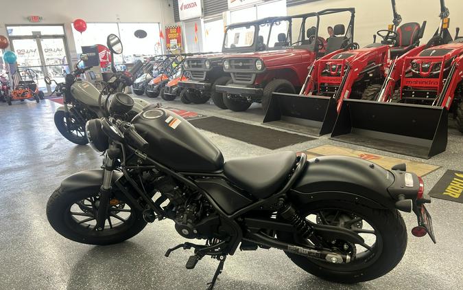 2026 Honda Rebel 300 E-Clutch