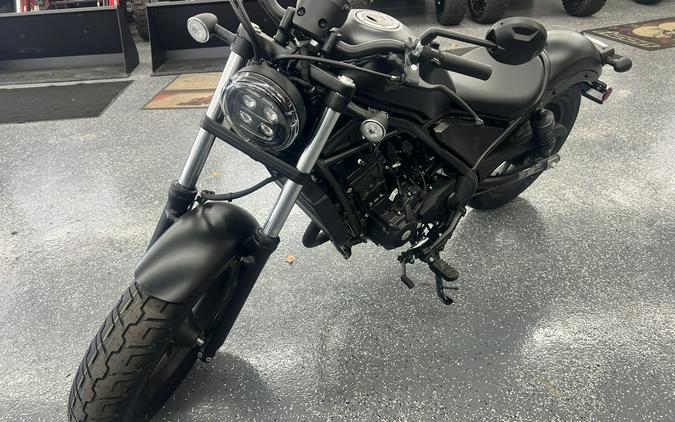 2026 Honda Rebel 300 E-Clutch