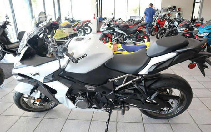 2026 Suzuki GSX-S 1000GT