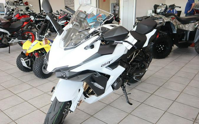 2026 Suzuki GSX-S 1000GT