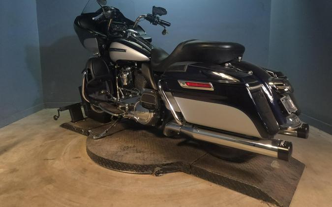 2019 Harley-Davidson Road Glide Ultra Midnight Blue/Barracuda Silver