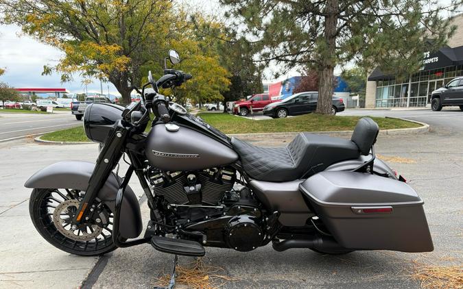 2017 Harley-Davidson Road King® Special