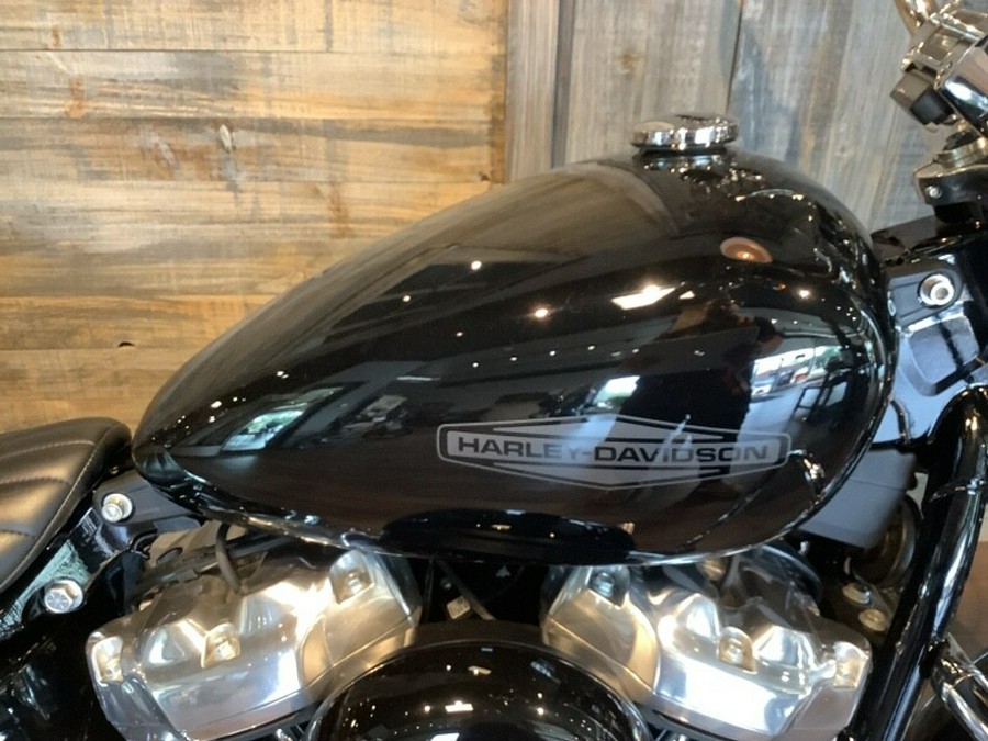 Harley-Davidson Softail Standard 2021 FXST U424-21 Vivid Black