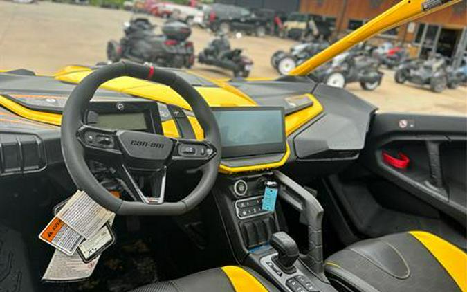 2024 Can-Am Maverick R X RS