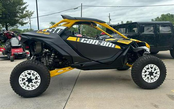 2024 Can-Am Maverick R X RS