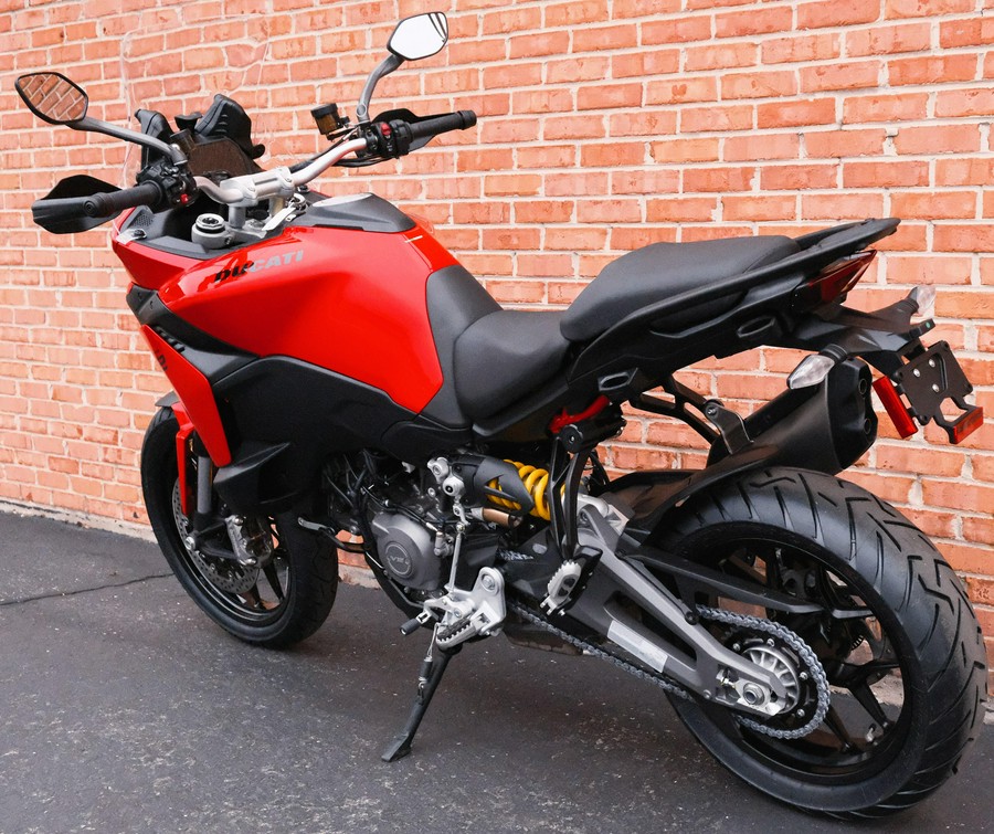 2025 Ducati Multistrada V2