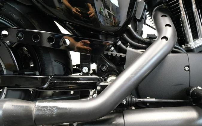 2022 Harley-Davidson® XL883N - Iron 883™