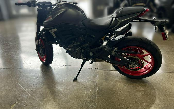 2022 Ducati Monster 937