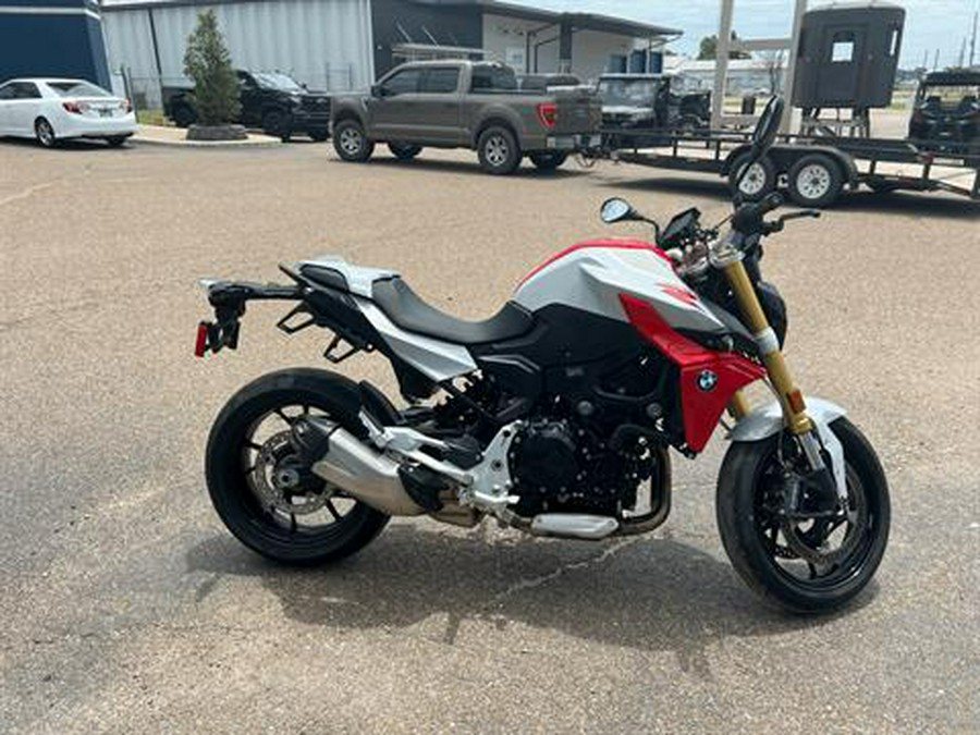 2021 BMW F 900 R