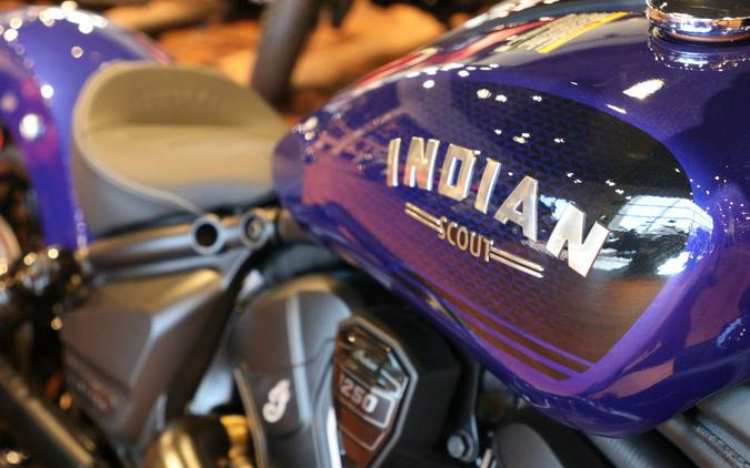 2025 Indian Motorcycle® Scout® Bobber Limited +Tech Spirit Blue Metallic