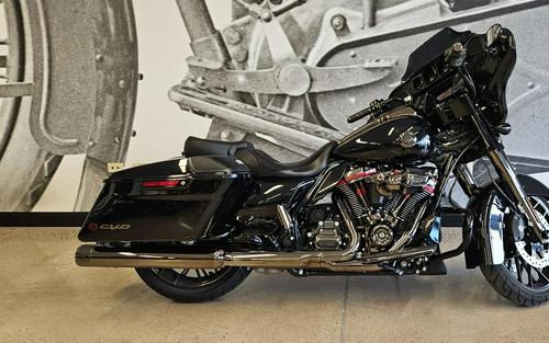 2022 CVO Street Glide FLHXSE