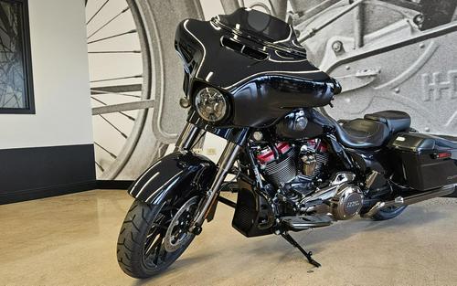 2022 CVO Street Glide FLHXSE
