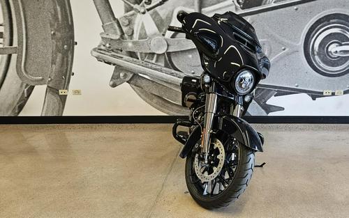 2022 CVO Street Glide FLHXSE