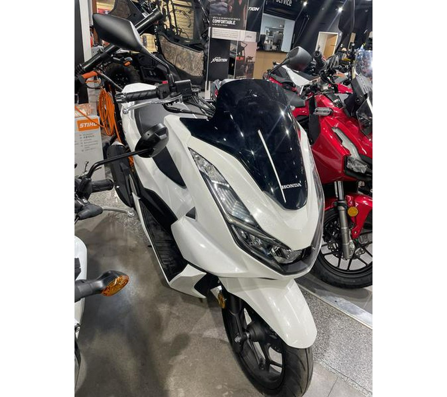 2022 Honda® PCX