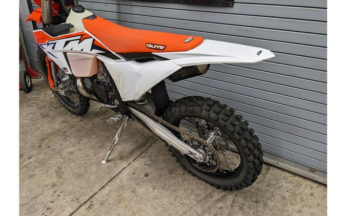 2023 KTM 250 XC