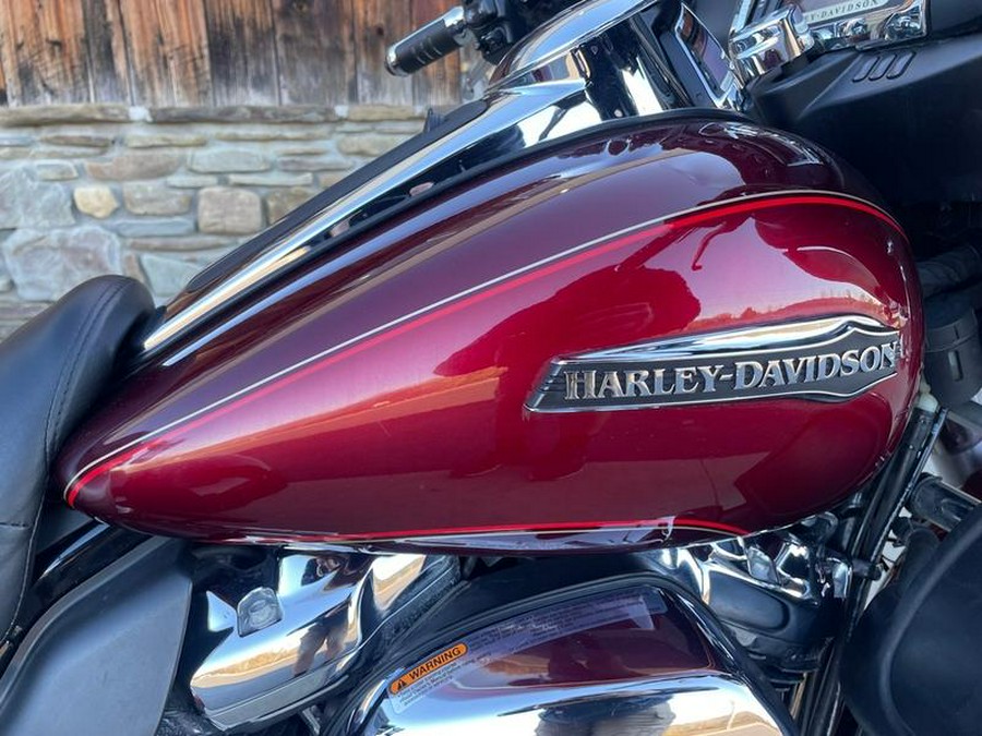 2017 Harley-Davidson® FLHTCUTG - Tri Glide® Ultra