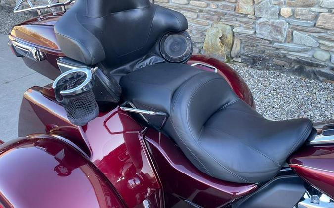 2017 Harley-Davidson® FLHTCUTG - Tri Glide® Ultra