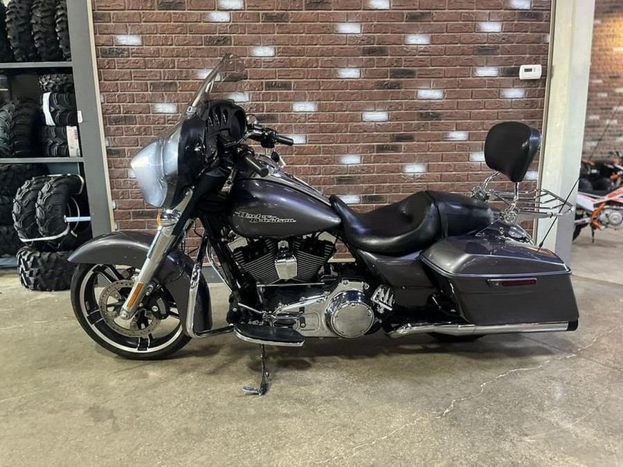 2014 Harley-Davidson® FLHX - Street Glide®