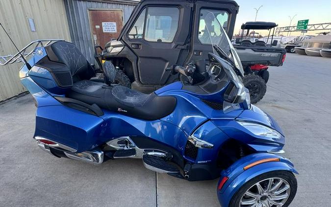 2018 Can-Am® Spyder® RT Limited Chrome