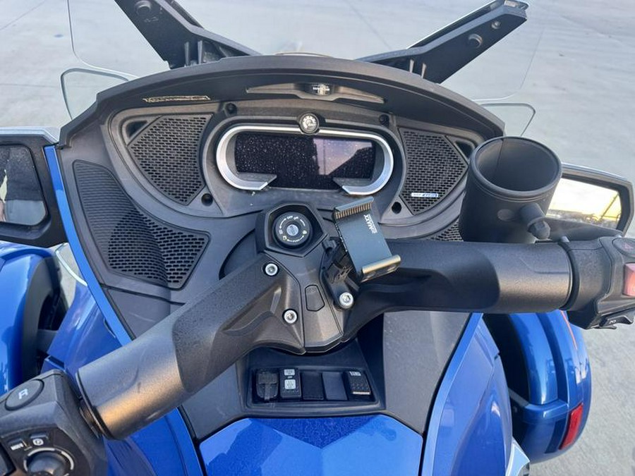 2018 Can-Am® Spyder® RT Limited Chrome