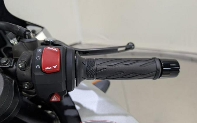 2025 Suzuki GSX-R1000