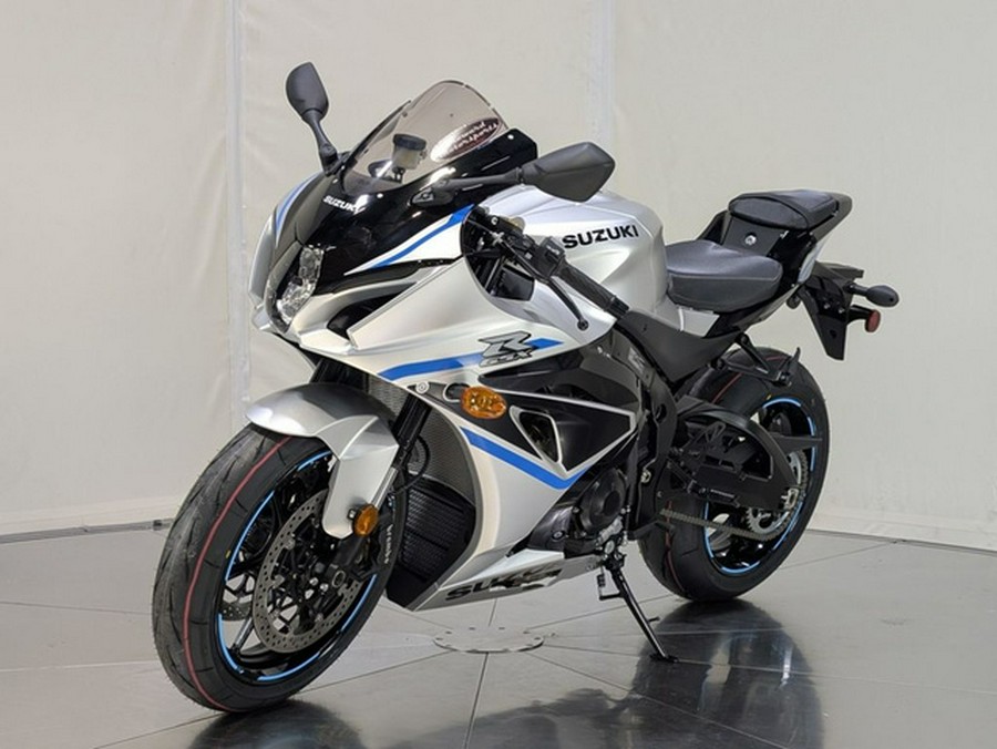 2025 Suzuki GSX-R1000