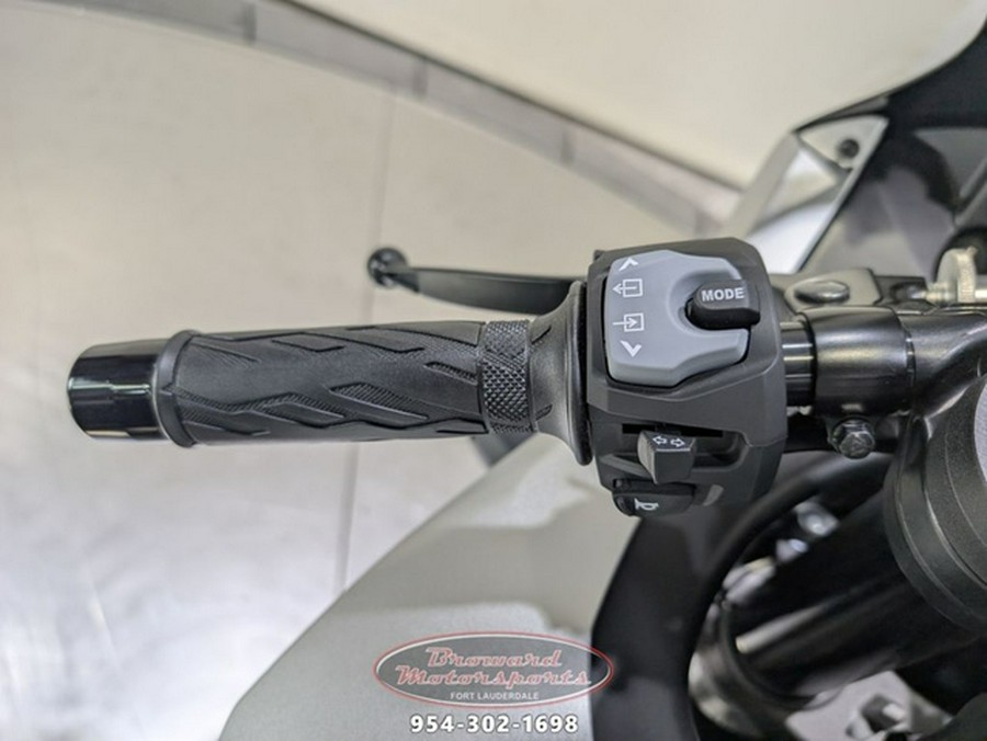 2025 Suzuki GSX-R1000