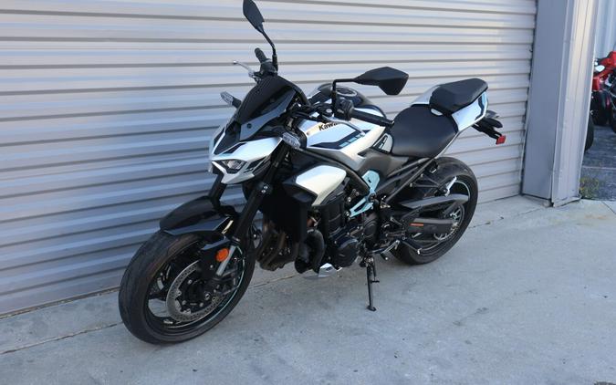 2025 Kawasaki Z900 ABS