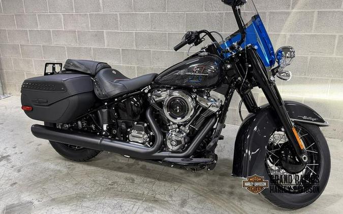 2026 Harley-Davidson® FLHC - Heritage Classic