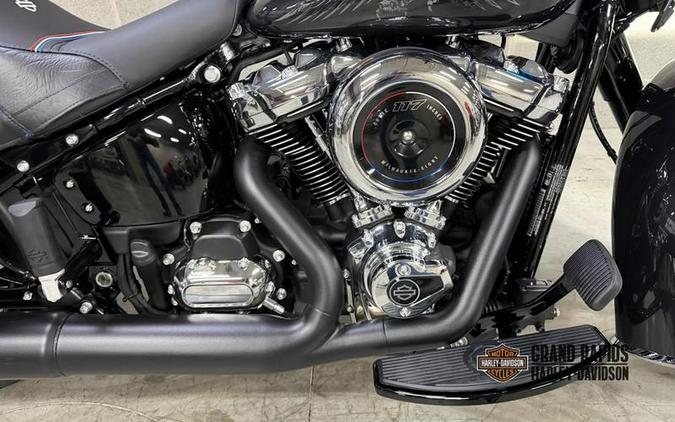 2026 Harley-Davidson® FLHC - Heritage Classic