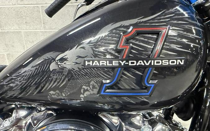 2026 Harley-Davidson® FLHC - Heritage Classic