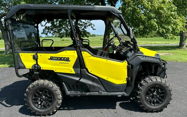 2018 Honda Pioneer 1000-5 Deluxe