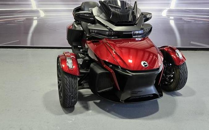 2021 Can-Am® Spyder® RT Limited Dark