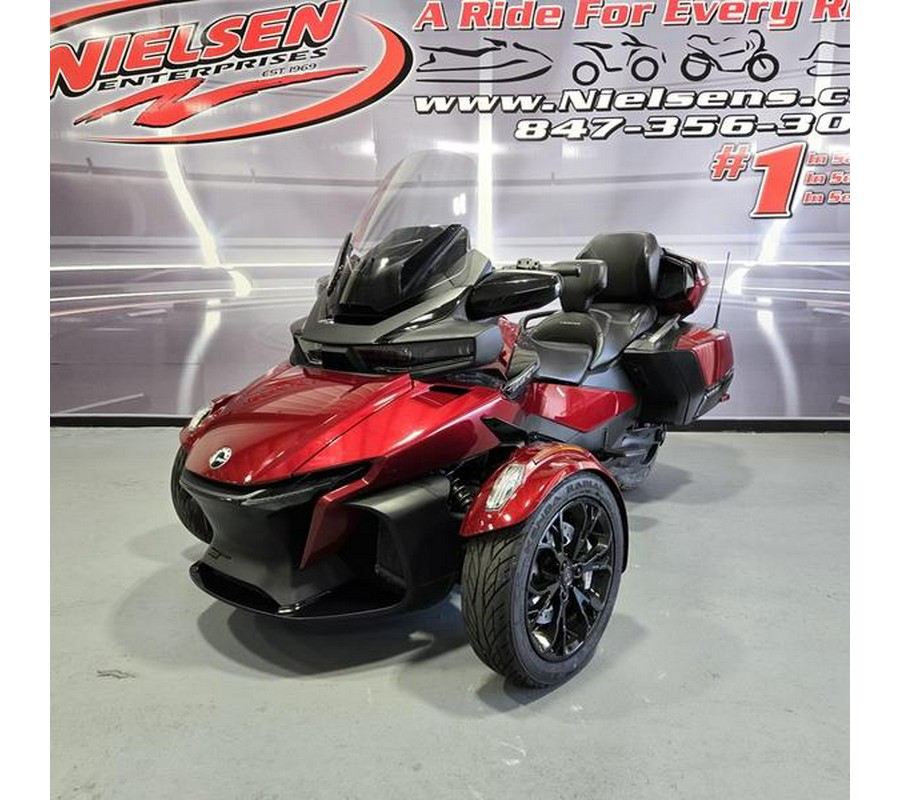 2021 Can-Am® Spyder® RT Limited Dark