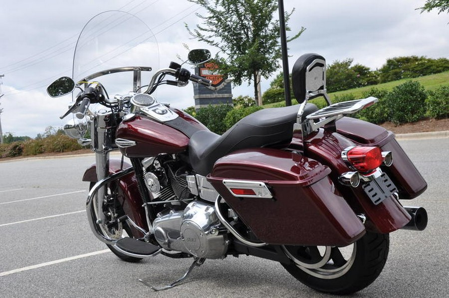 2015 Harley-Davidson® FLD - Dyna® Switchback™