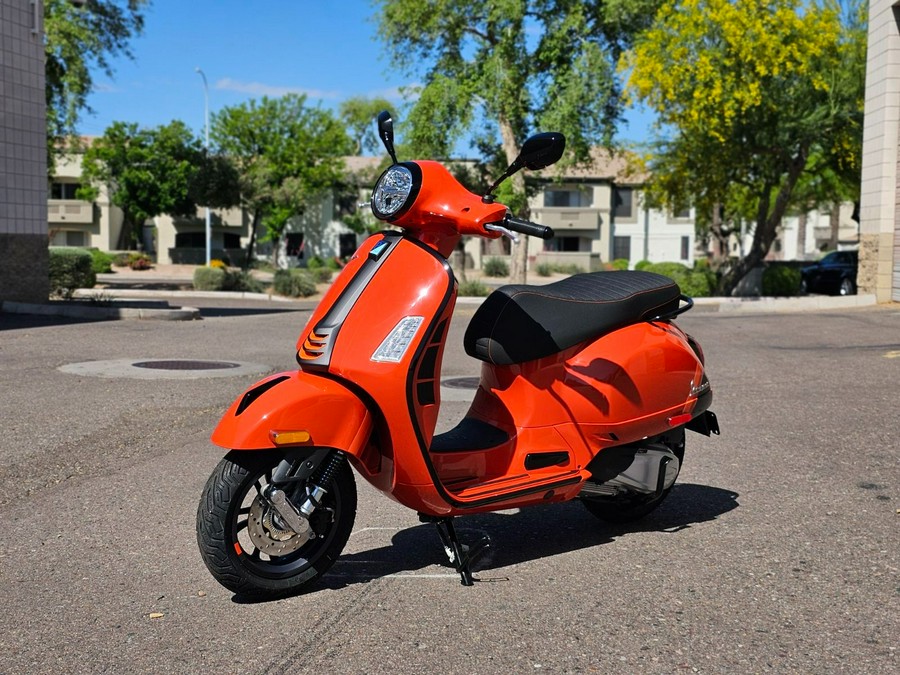 2024 Vespa GTS Super 300 Sport