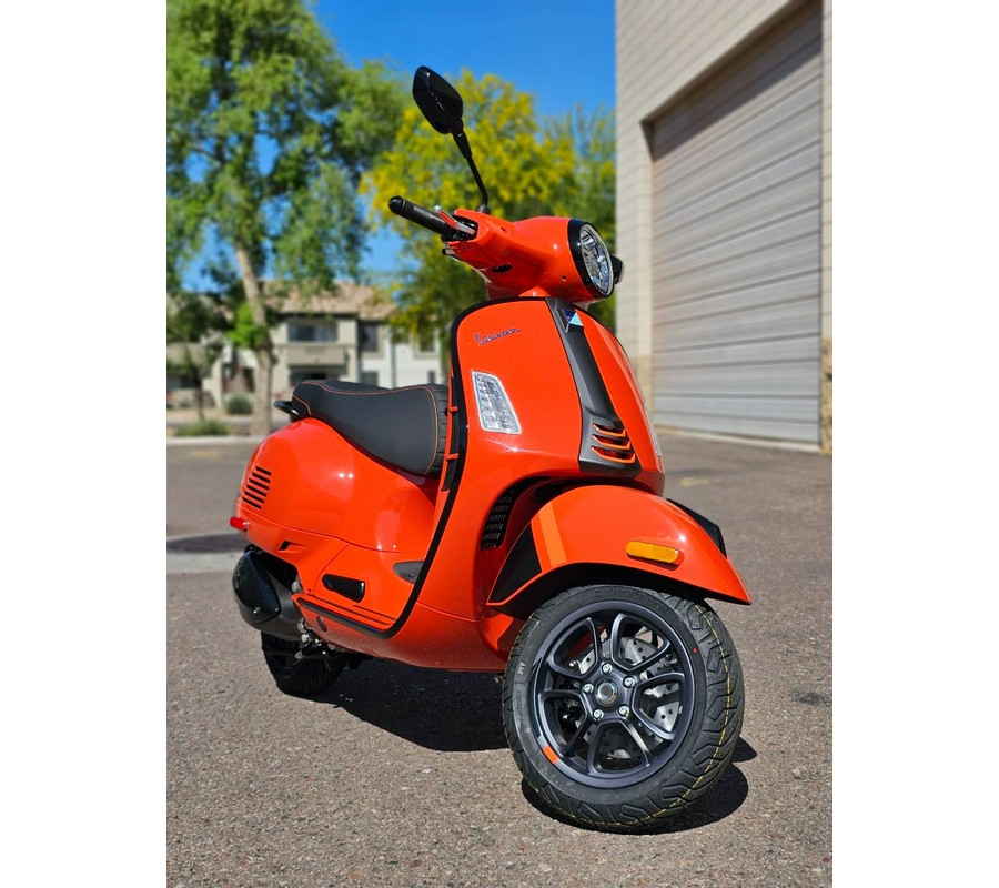 2024 Vespa GTS Super 300 Sport