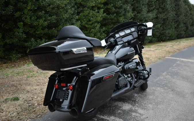 FLHXS 2019 Street Glide® Special